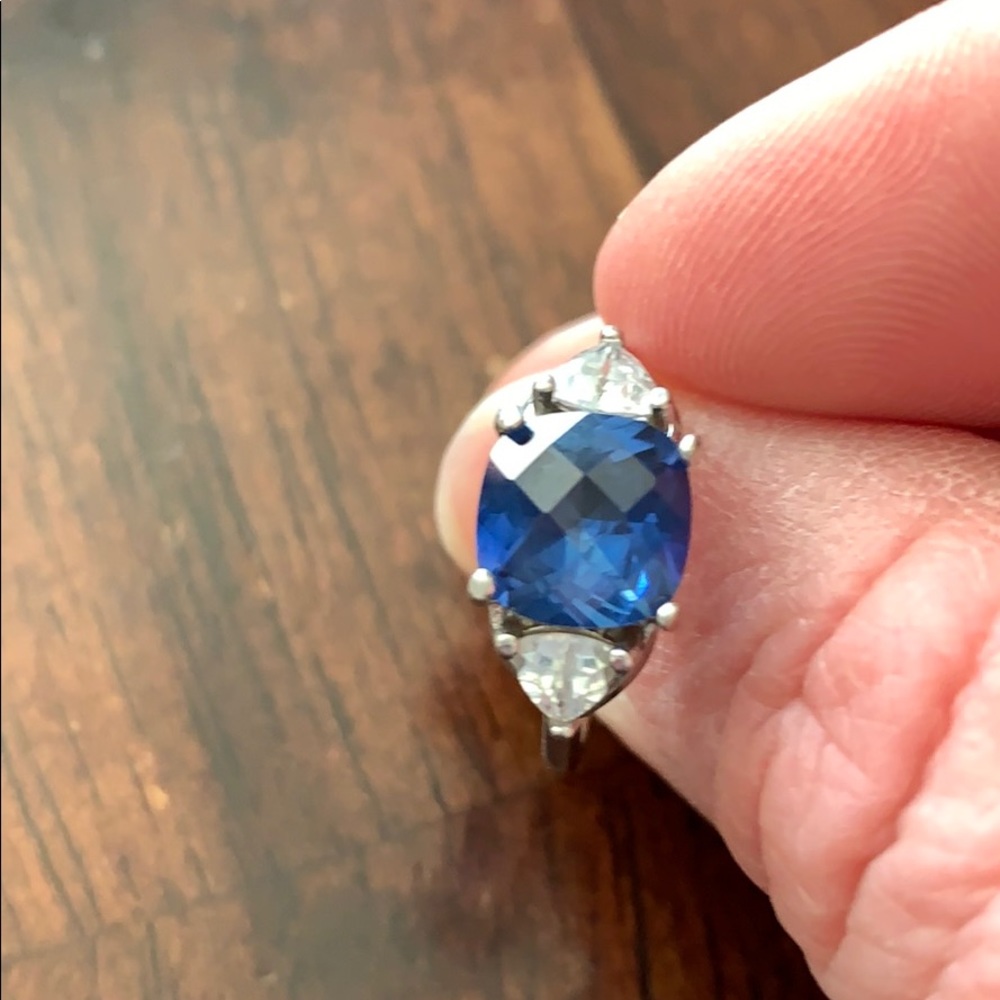 Sterling silver sapphire ring as 7